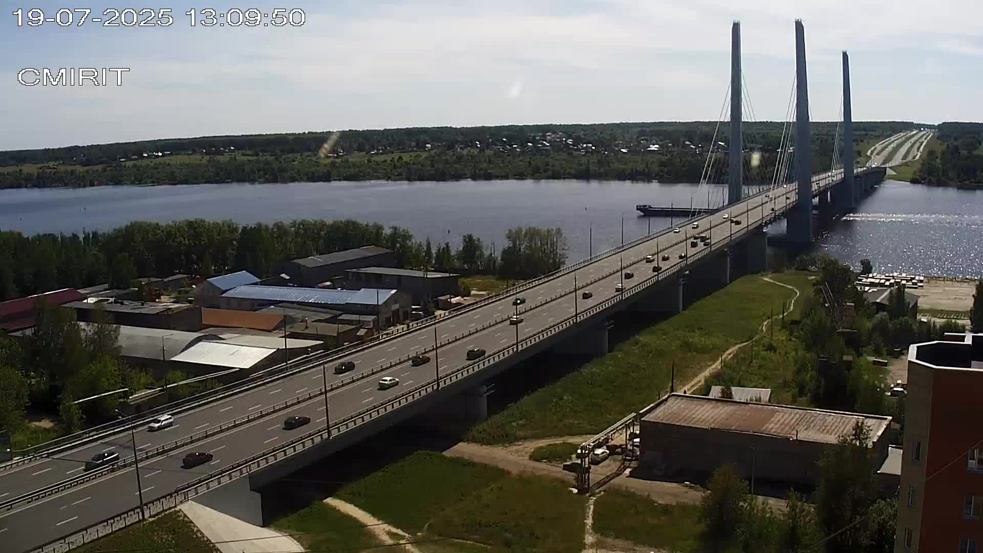 Веб-камера Архангельский мост в Череповце